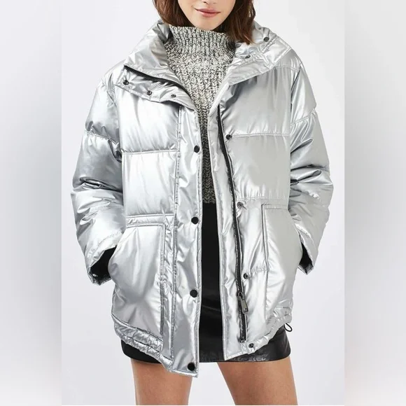 ASOS Topshop silver metallic puffer jacket. Elastic cuff insets. 2 pockets. M - Picture 2 of 10